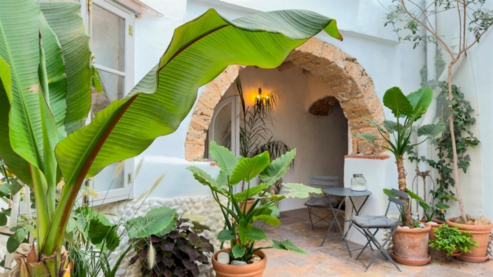 Nomadara - Boutique B&B Coín Екстериор снимка