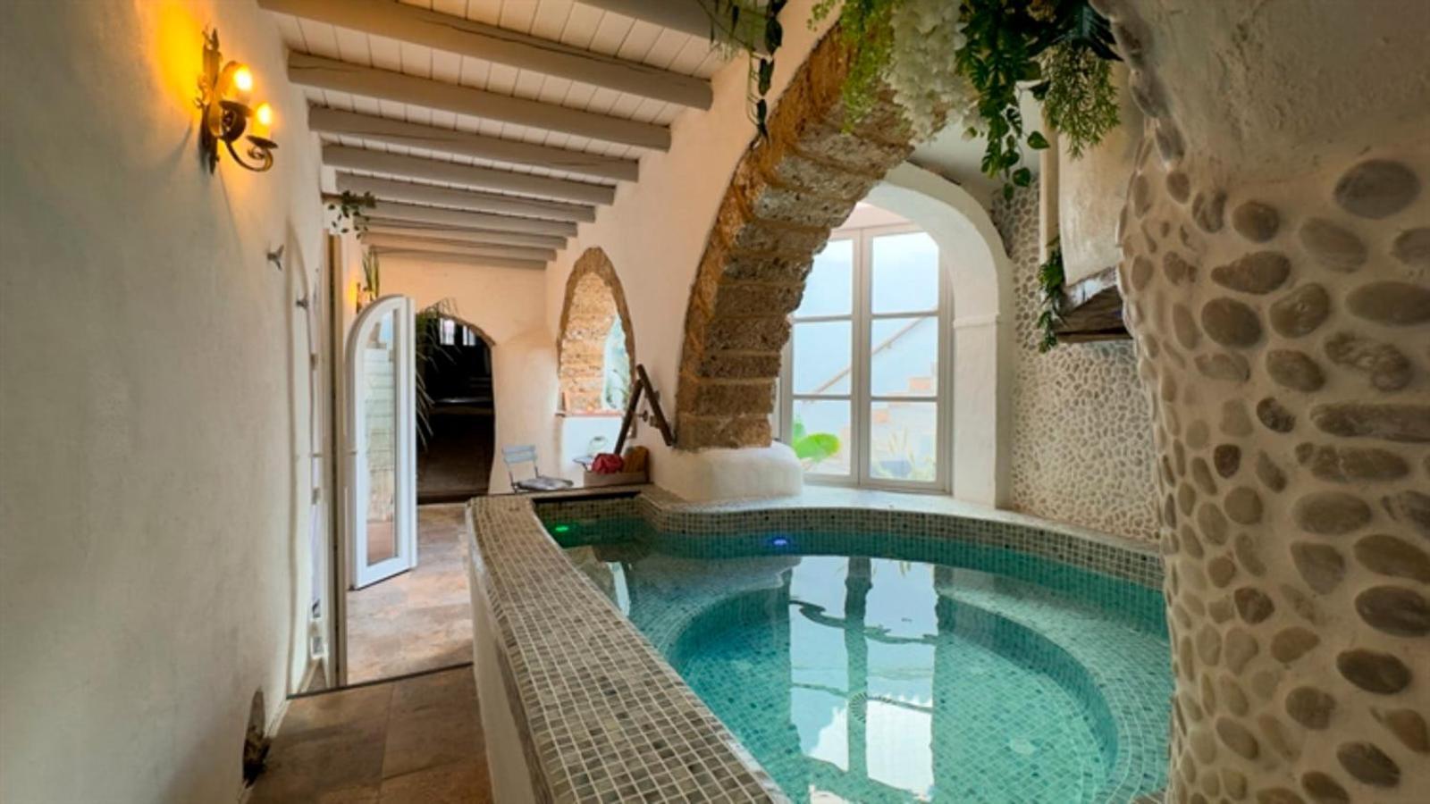 Nomadara - Boutique B&B Coín Екстериор снимка